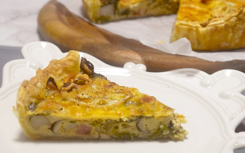 蓮根とほうれん草のグリーンポタージュを使ったキッシュアレンジレシピ